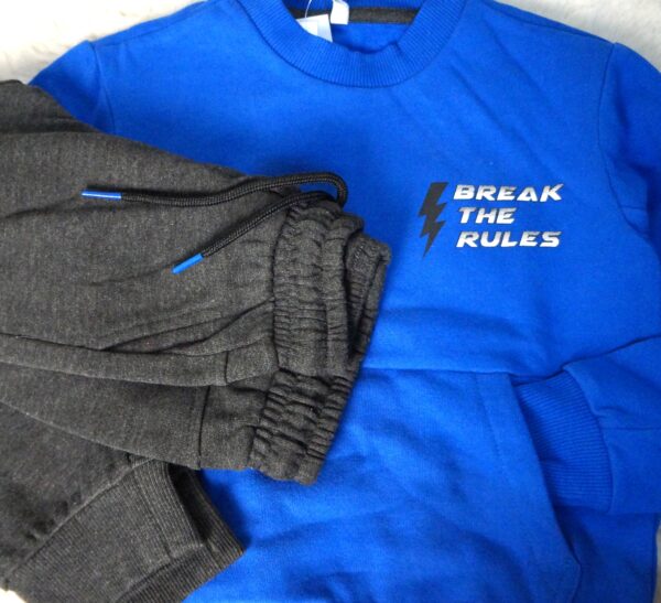 sweatshirt en sweatbroek set-104 - Afbeelding 2