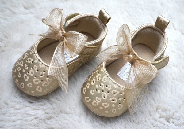 Gouden babyschoenen